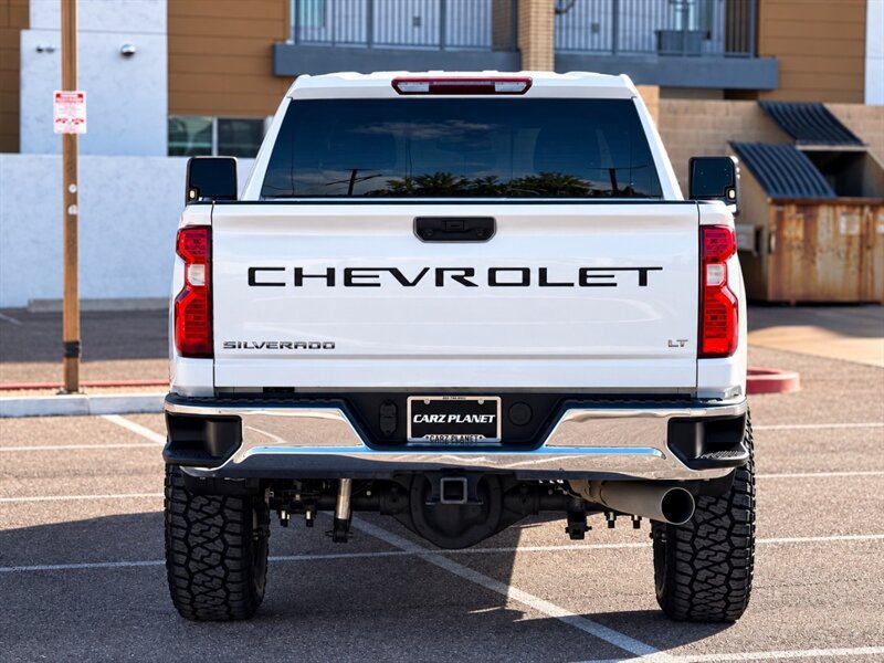 Used 2021 Chevrolet Silverado 2500 LT w/ Fleet Comfort Package AWD/4WD image 4