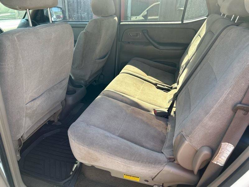 Used 2003 Toyota Sequoia SR5 RWD image 7