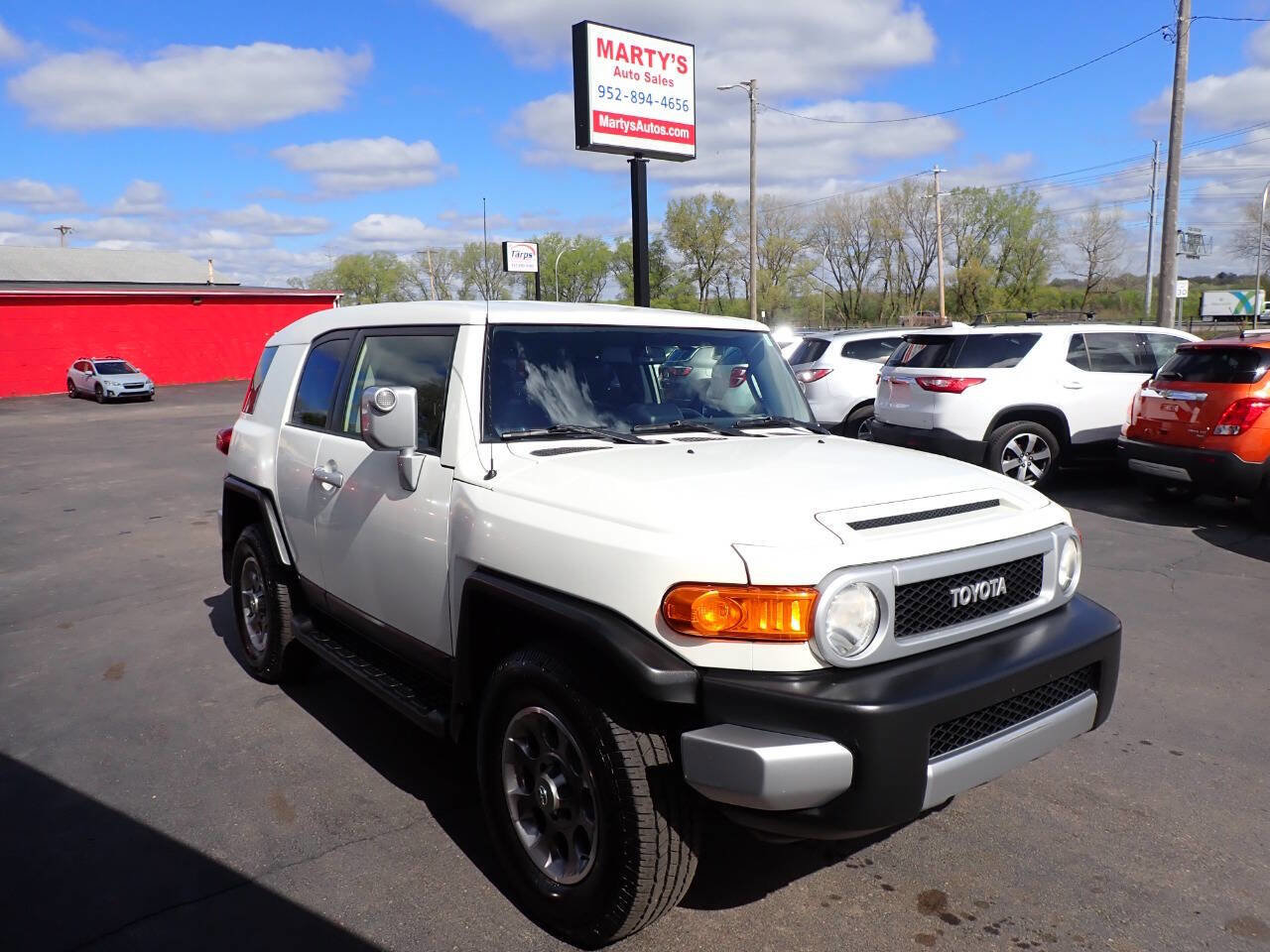 Used 2012 Toyota FJ Cruiser 4WD w/ Upgrade Pkg image 1