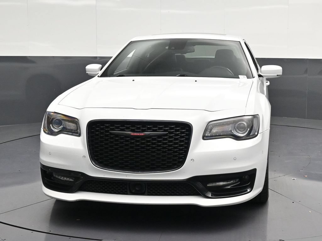 Used 2023 Chrysler 300 S w/ Comfort Group RWD image 6
