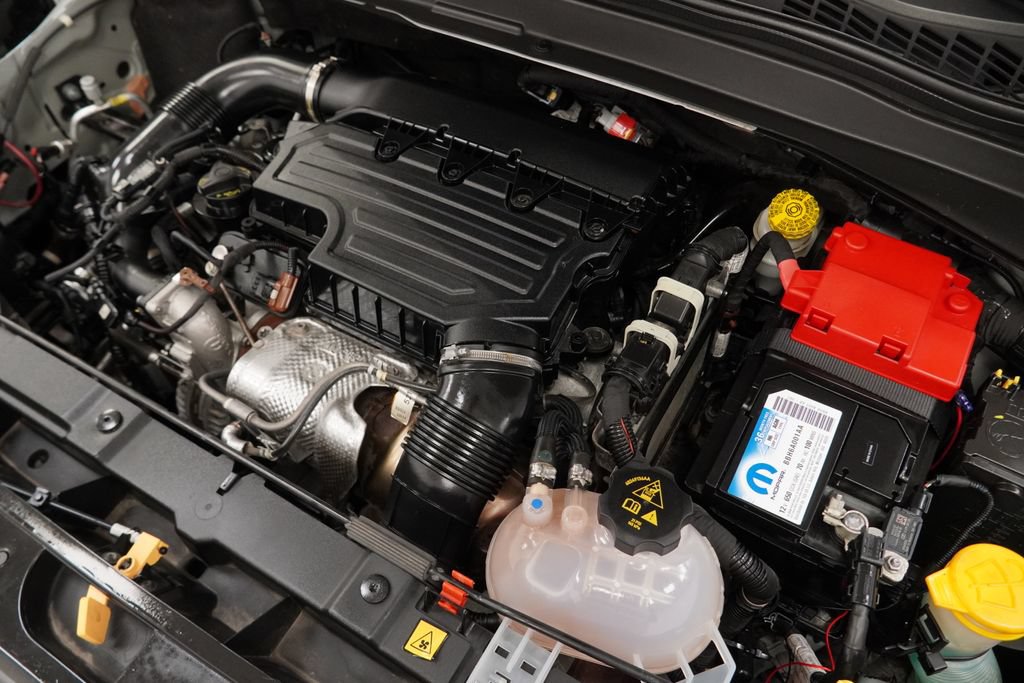 Certified 2023 Jeep Renegade Trailhawk AWD/4WD image 51