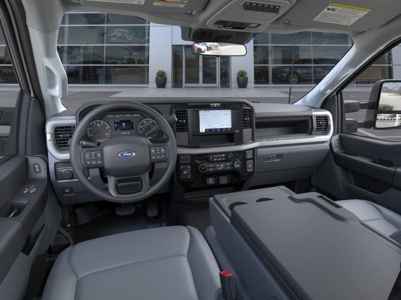 New 2026 Ford F550 4x4 Regular Cab Super Duty image 10