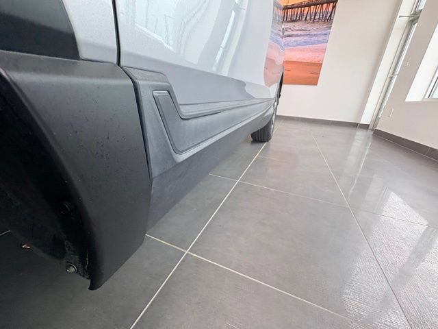 Used 2017 Honda CR-V EX-L image 16