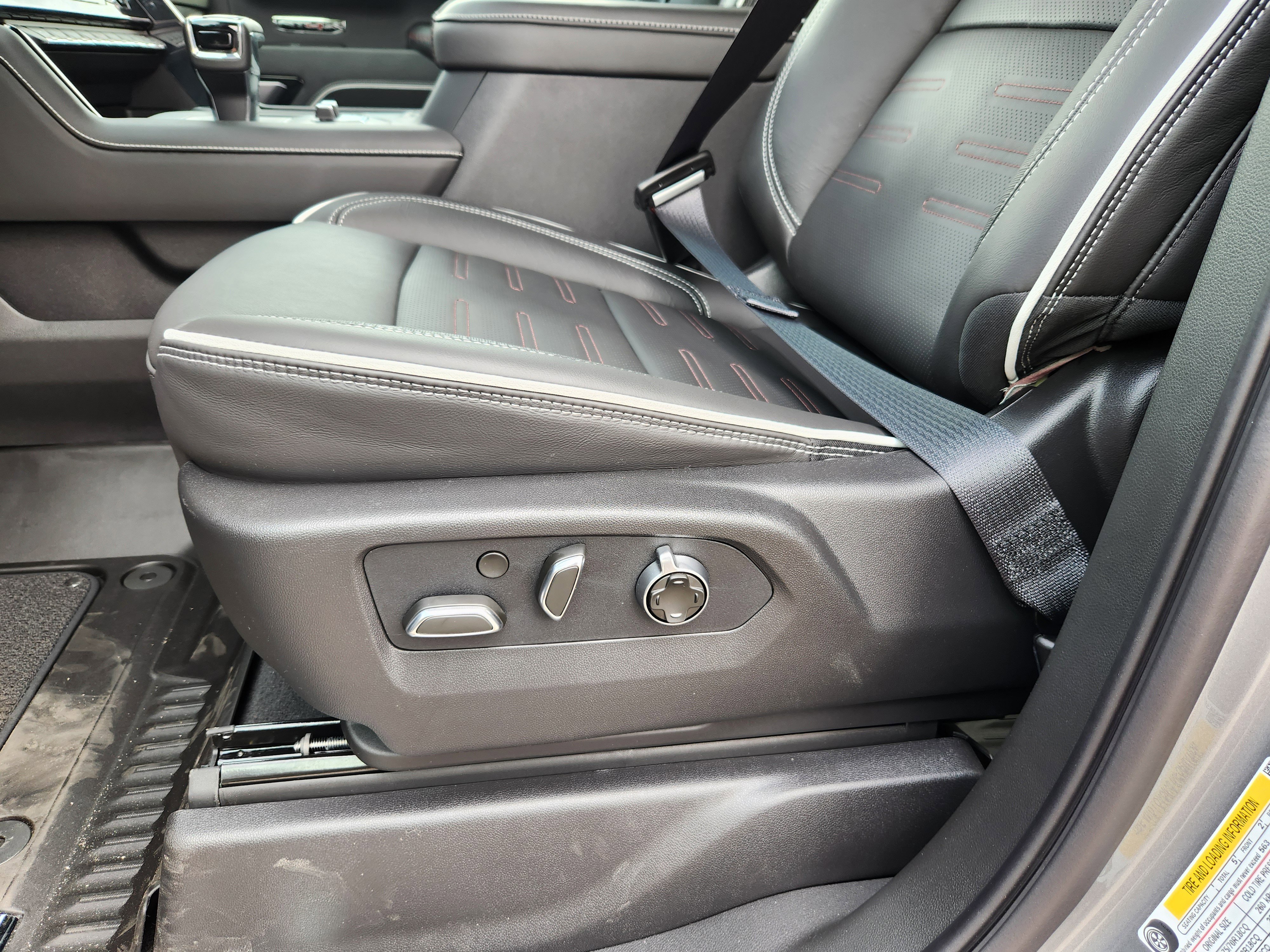 New 2026 GMC Sierra 1500 AT4X image 10