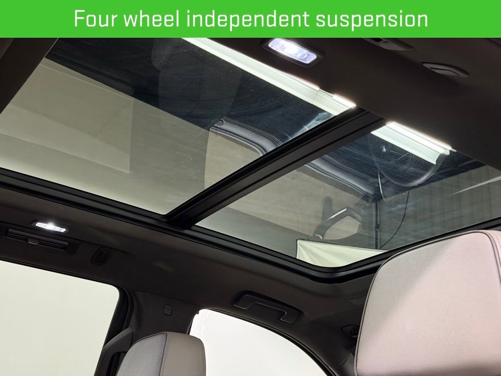 Certified 2025 GMC Yukon Elevation w/ Technology Package AWD/4WD image 27