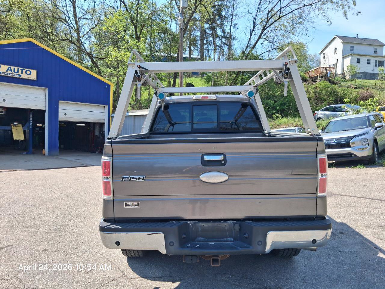 Used 2011 Ford F150 XLT w/ XLT Chrome Pkg AWD/4WD image 4