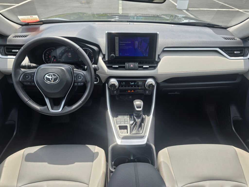Certified 2025 Toyota RAV4 XLE Premium image 24