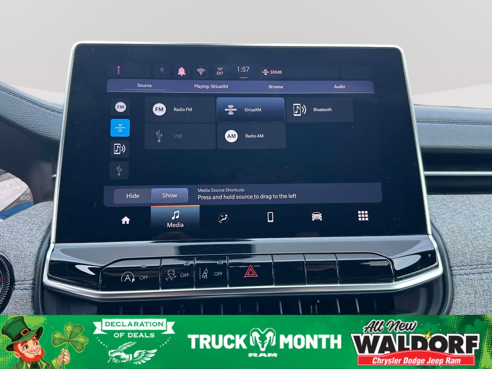 Used 2024 Jeep Compass Latitude image 9