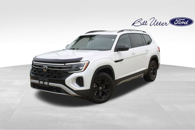 Used 2024 Volkswagen Atlas Peak Edition SEL