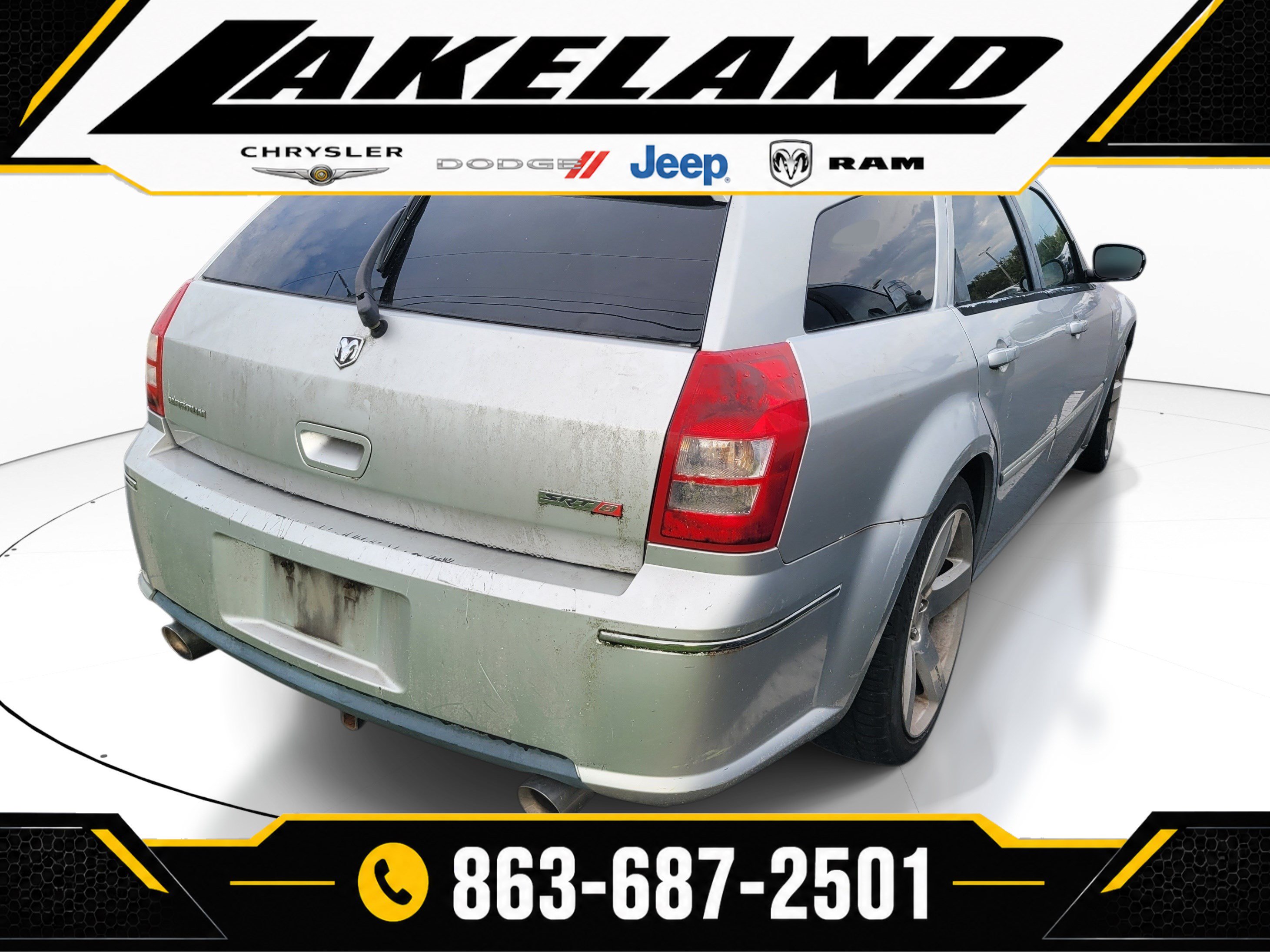 Used 2007 Dodge Magnum SRT8 w/ SRT Option Group I RWD image 4
