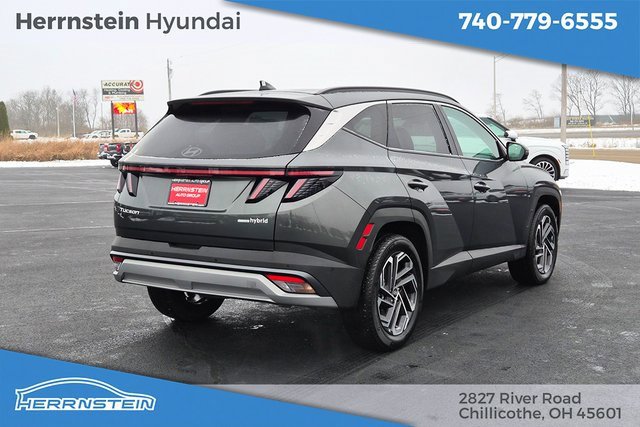 Certified 2025 Hyundai Tucson Limited image 32
