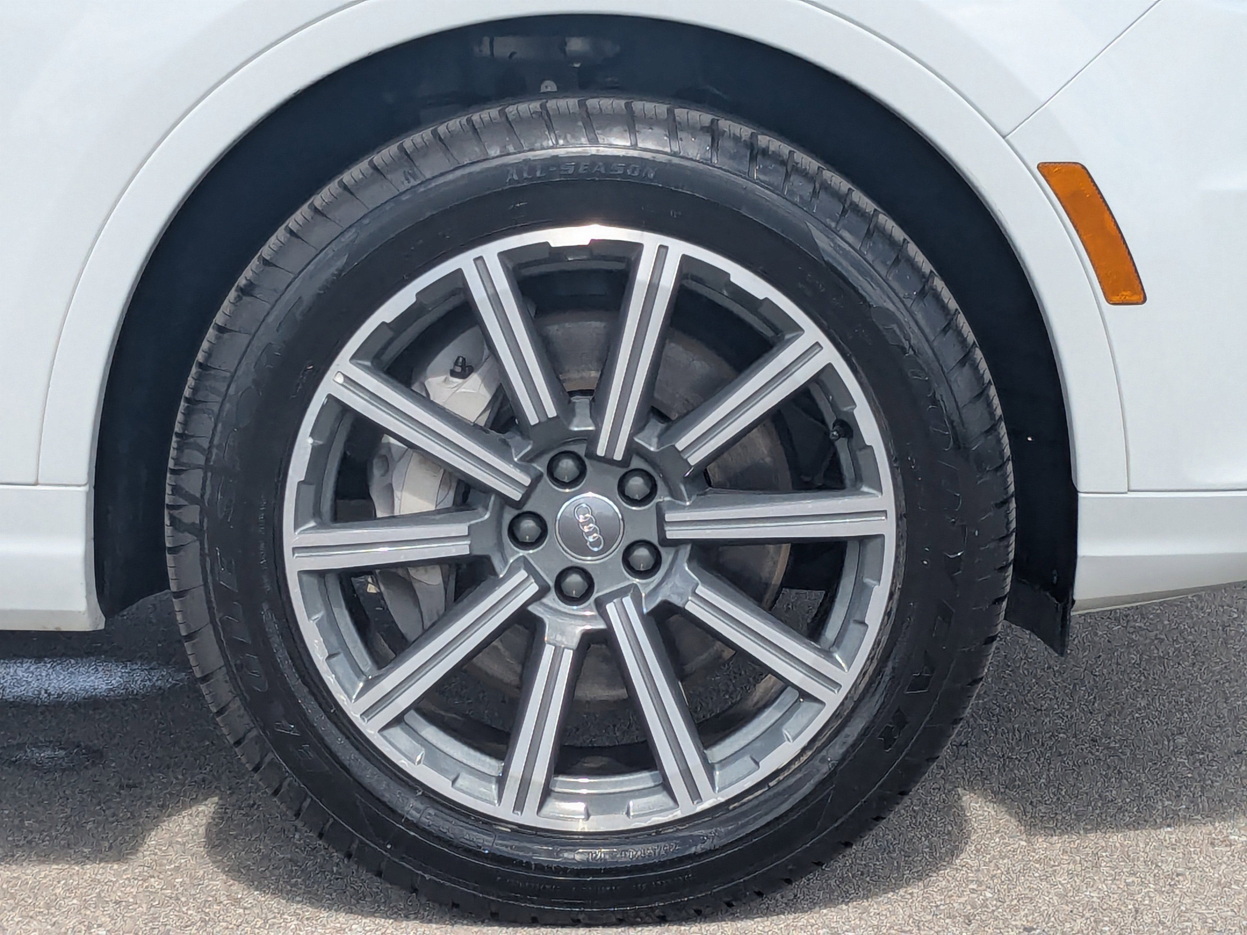 Used 2018 Audi Q7 3.0T Prestige w/ Prestige Package image 13