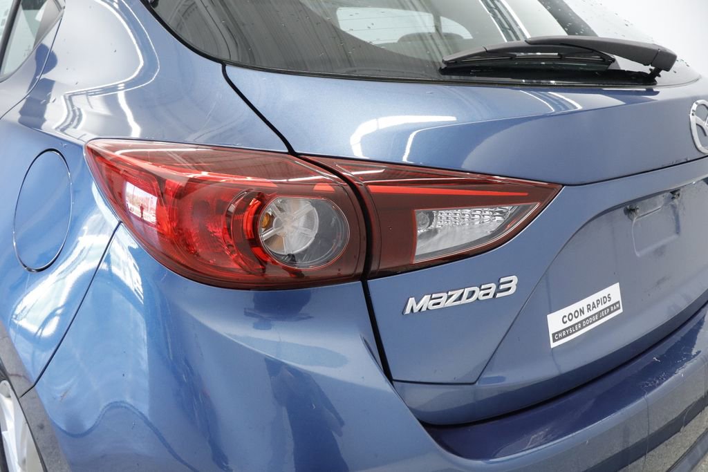 Used 2017 MAZDA MAZDA3 Sport FWD image 21