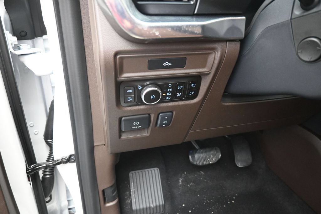 New 2026 Ford F150 King Ranch w/ Equipment Group 601A High AWD/4WD image 13