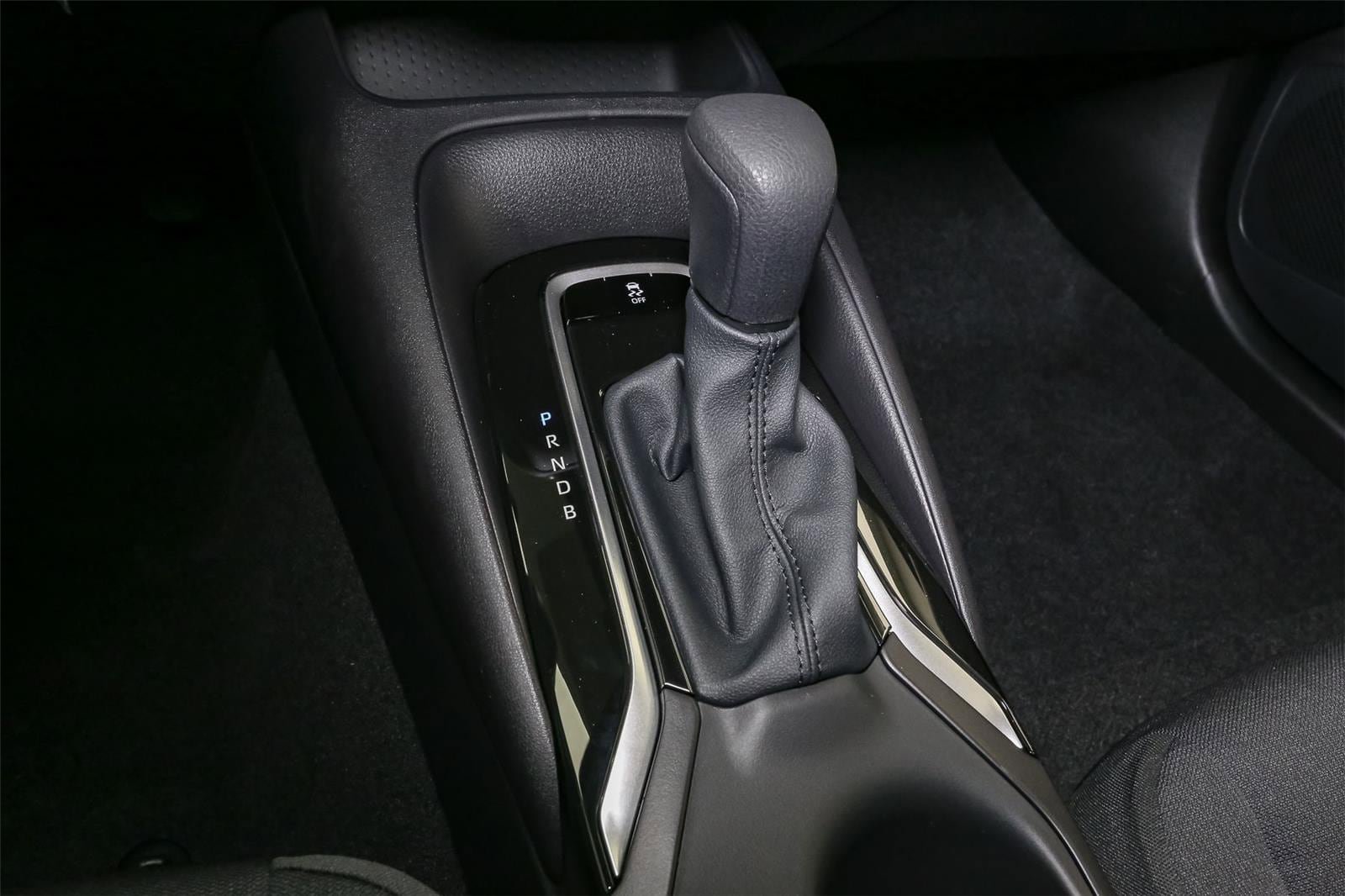 New 2026 Toyota Corolla LE FWD image 19