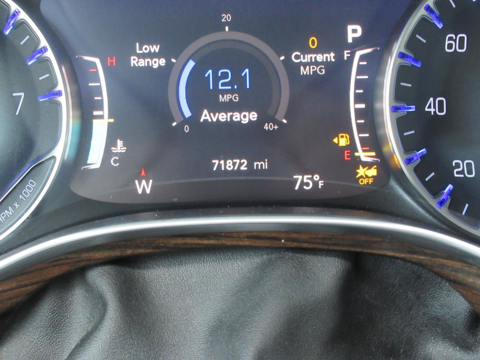 Used 2021 Chrysler Pacifica Limited w/ Premium & Safety Sphere Group AWD/4WD image 32