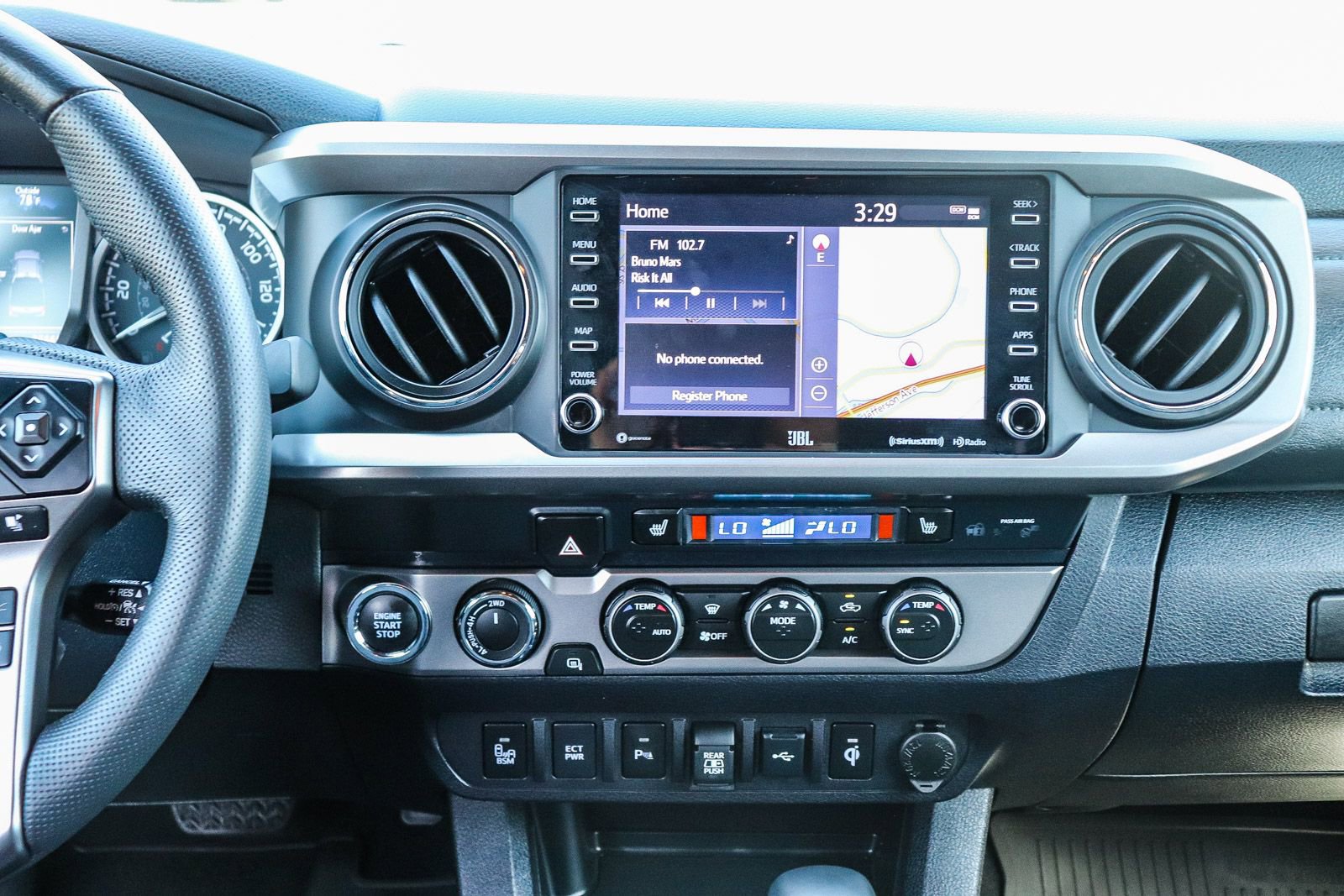 Used 2022 Toyota Tacoma Limited w/ Nightshade Package AWD/4WD image 16