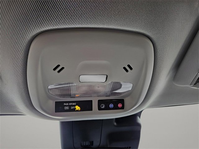 Used 2024 Chevrolet Trax ACTIV image 24