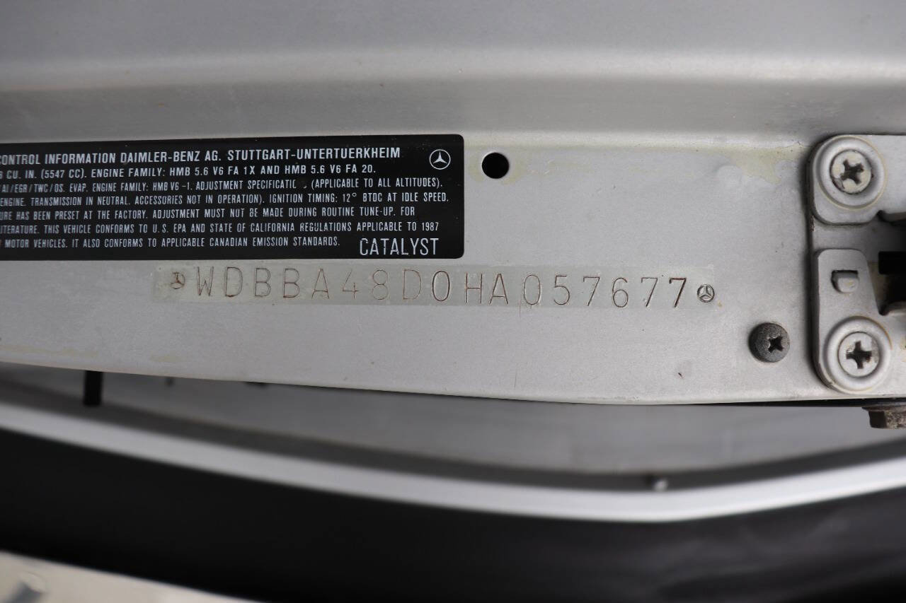 Used 1987 Mercedes-Benz 560 SL image 42