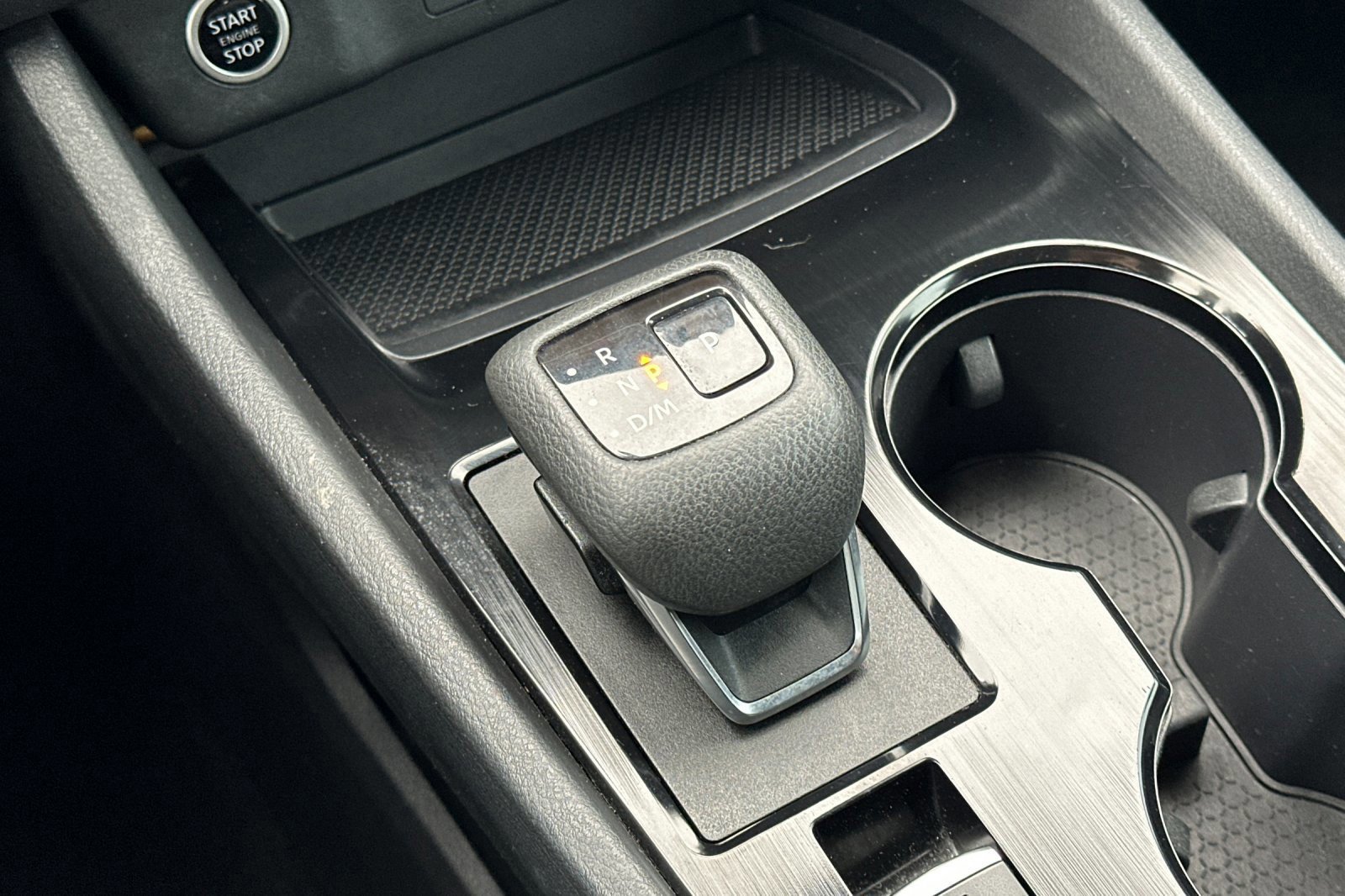 Used 2023 Nissan Rogue S image 21