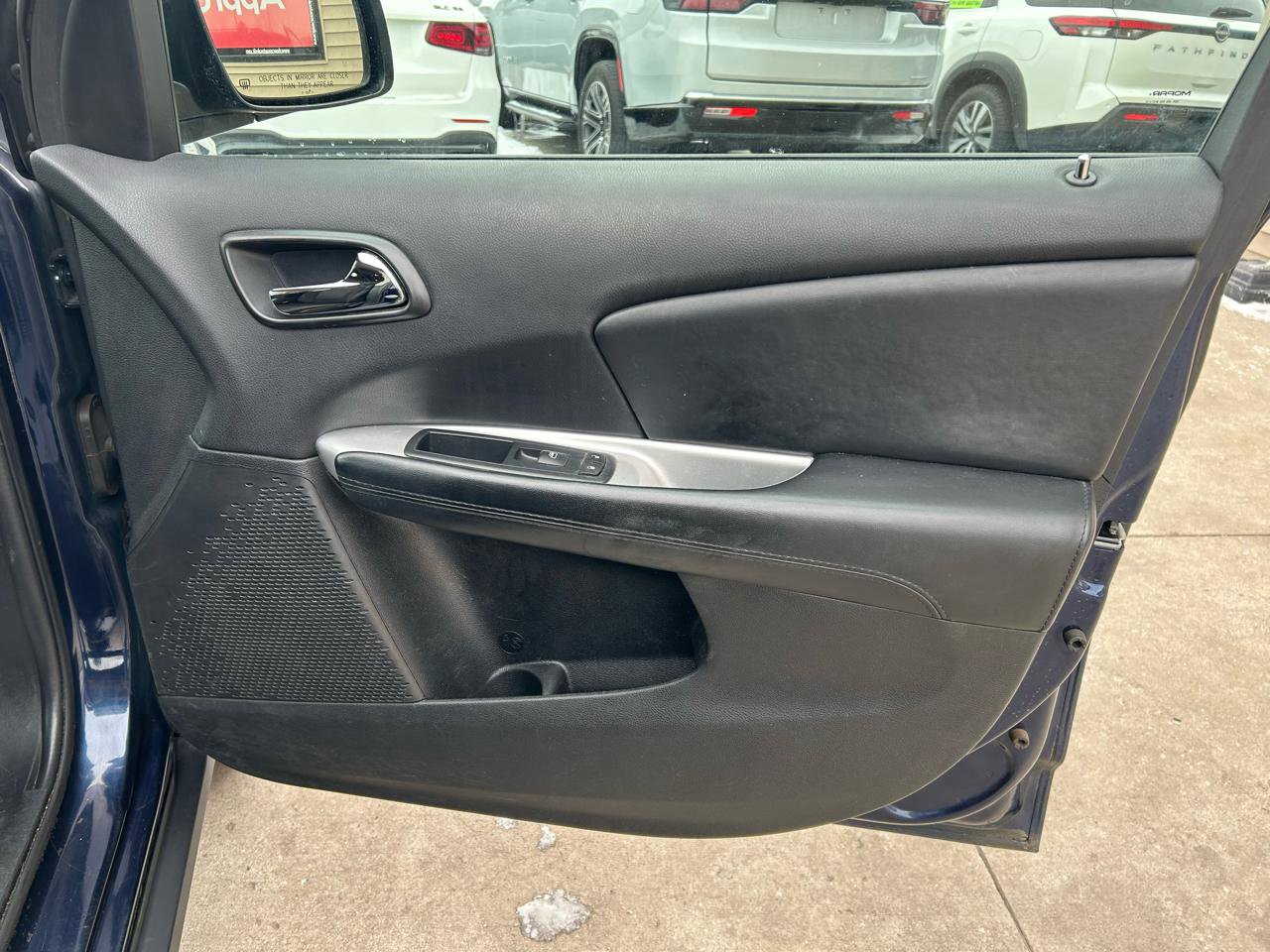 Used 2017 Dodge Journey SE image 16