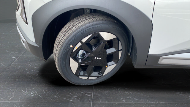 New 2027 Kia Seltos S FWD image 36