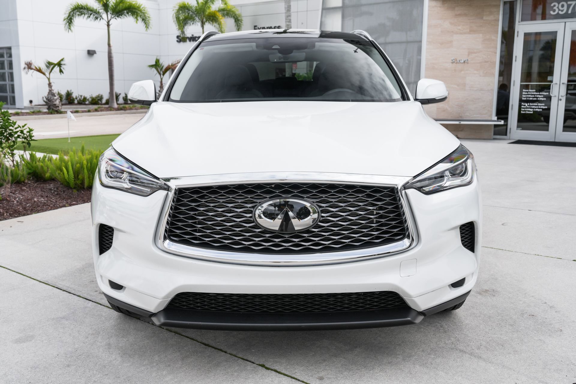 Certified 2023 INFINITI QX50 Luxe FWD image 5