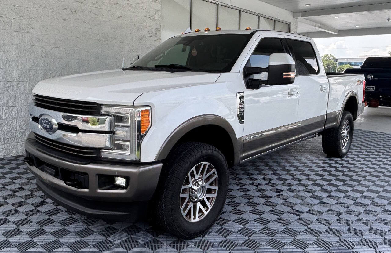 Used 2019 Ford F250 King Ranch w/ King Ranch Ultimate Package AWD/4WD image 5