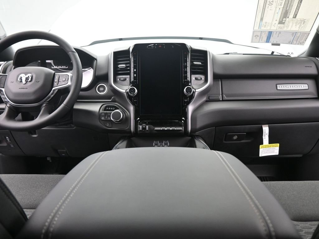 New 2026 RAM 1500 4x4 Crew Cab image 27