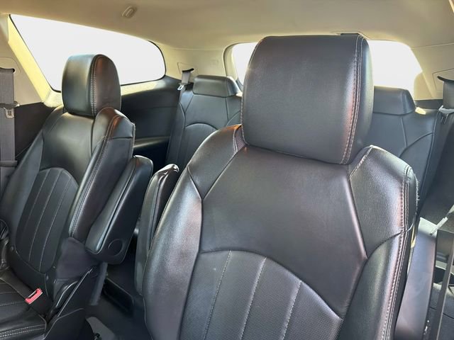 Used 2017 Buick Enclave Leather FWD image 12
