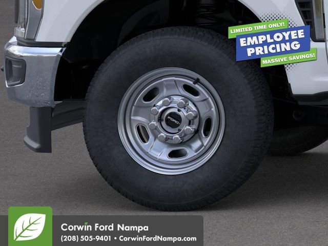 New 2026 Ford F250 XL AWD/4WD image 19