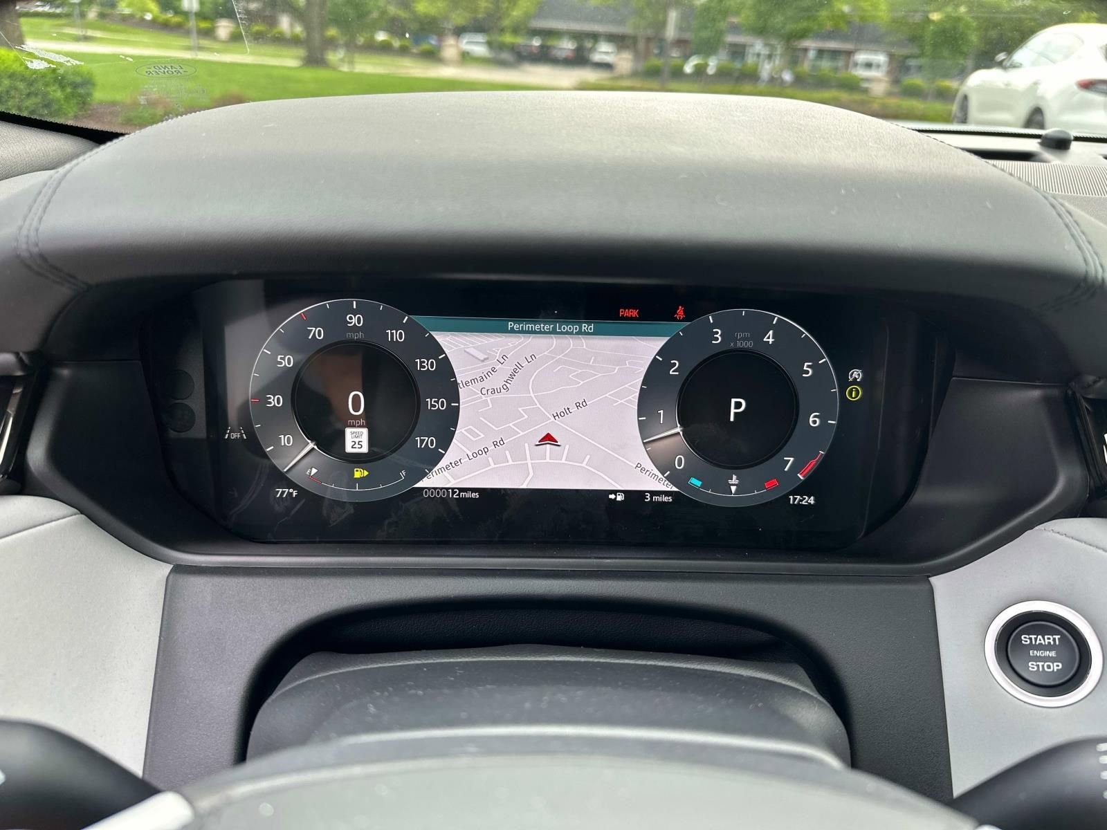 New 2026 Land Rover Range Rover Velar Dynamic SE image 13