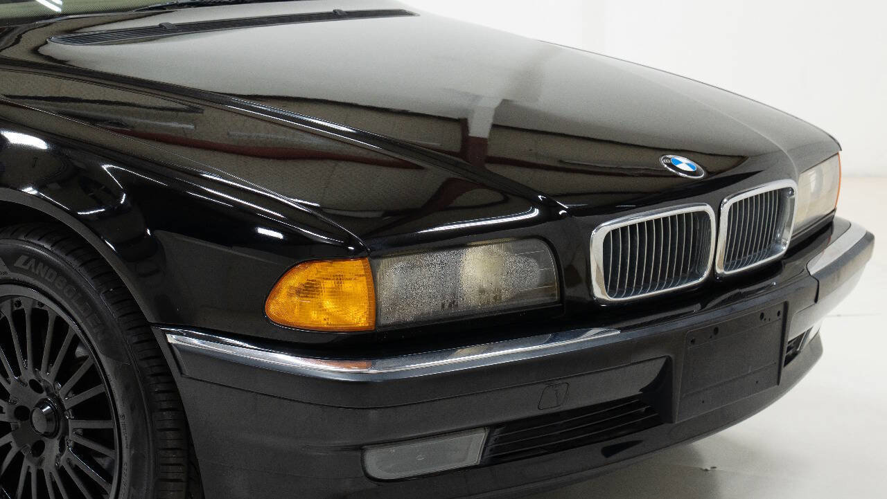 Used 1998 BMW 740i RWD image 10