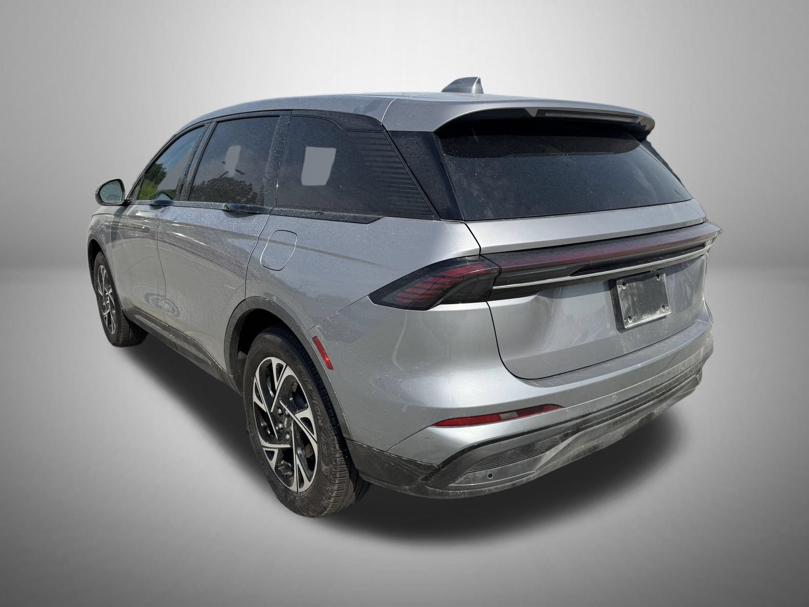 Used 2025 Lincoln Nautilus Premier w/ Jet Appearance Package AWD/4WD image 4