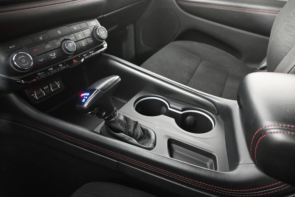 Used 2023 Dodge Durango GT image 31