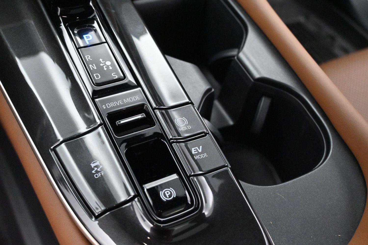 Used 2025 Toyota Crown Signia AWD/4WD image 20