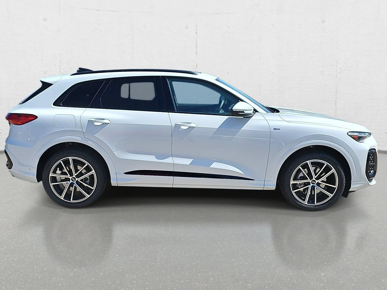 New 2026 Audi Q5 Prestige AWD/4WD image 4