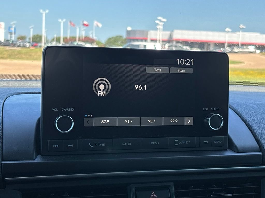 Used 2025 Honda Pilot Sport image 20
