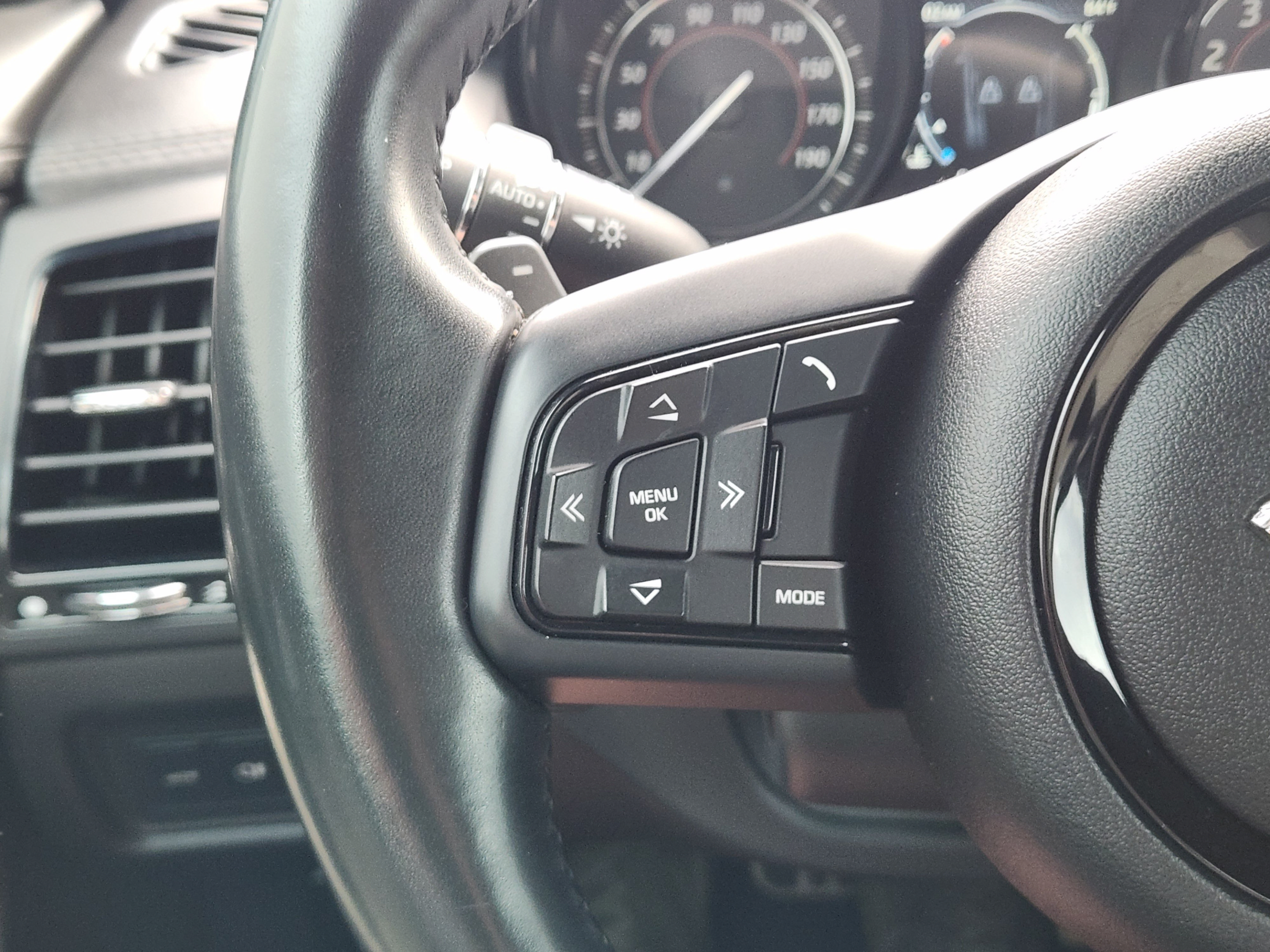 Used 2017 Jaguar F-TYPE S RWD image 15