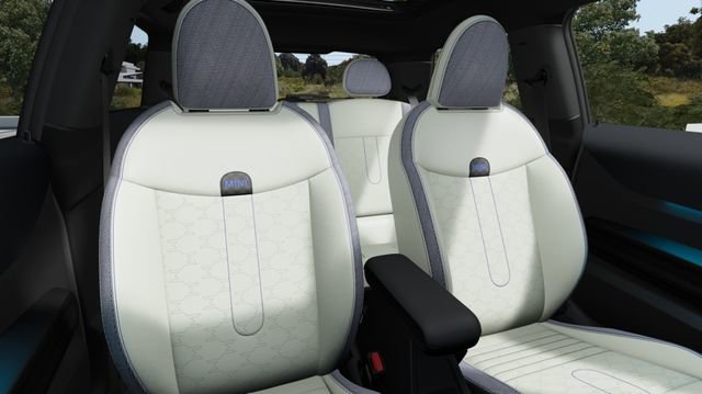 New 2026 MINI Cooper 2-Door Hardtop image 3