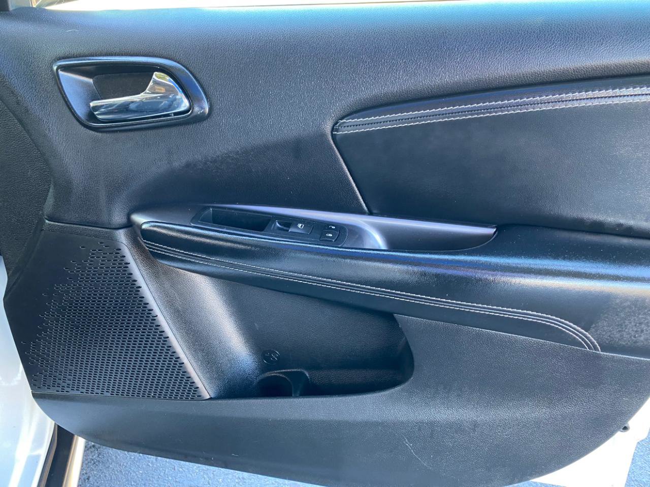 Used 2016 Dodge Journey Crossroad w/ Popular Equipment Group image 45