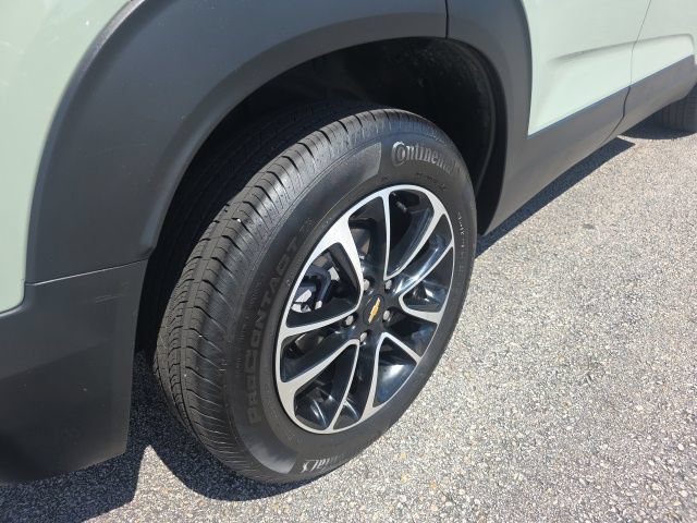 Used 2026 Chevrolet TrailBlazer LT AWD/4WD image 11