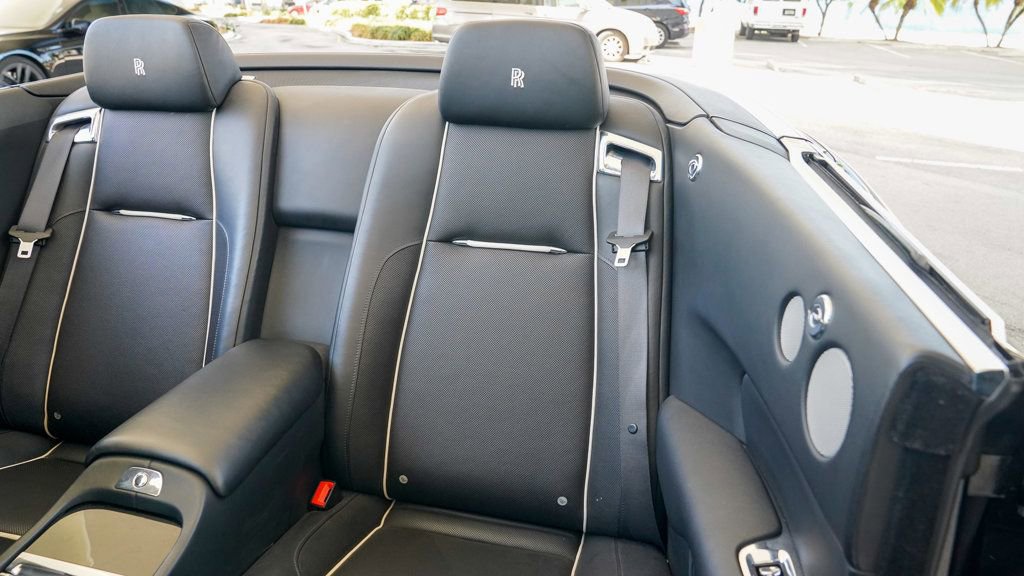 Used 2016 Rolls-Royce Dawn image 67
