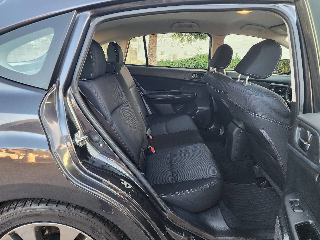 Used 2014 Subaru Impreza 2.0i Sport Premium image 14