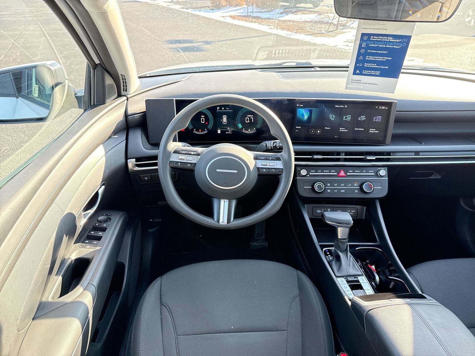 Used 2025 Hyundai Tucson SE image 17