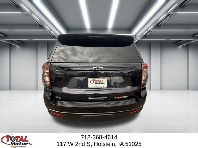 Used 2024 Chevrolet Suburban RST w/ Luxury Package AWD/4WD image 7