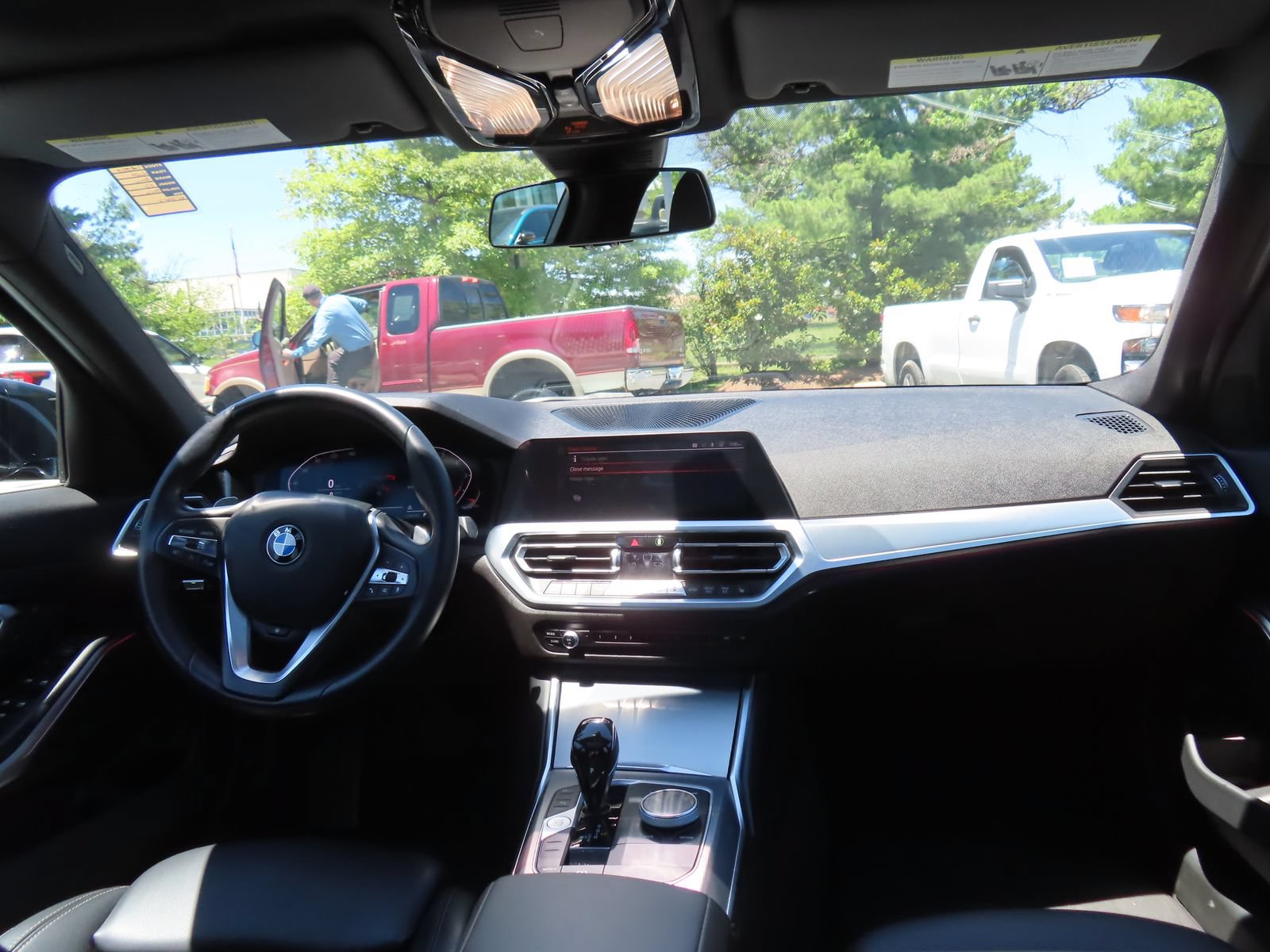 Used 2022 BMW 330i xDrive Sedan w/ Driving Assistance Package AWD/4WD image 15