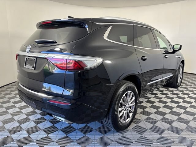 Used 2023 Buick Enclave Essence AWD/4WD image 42
