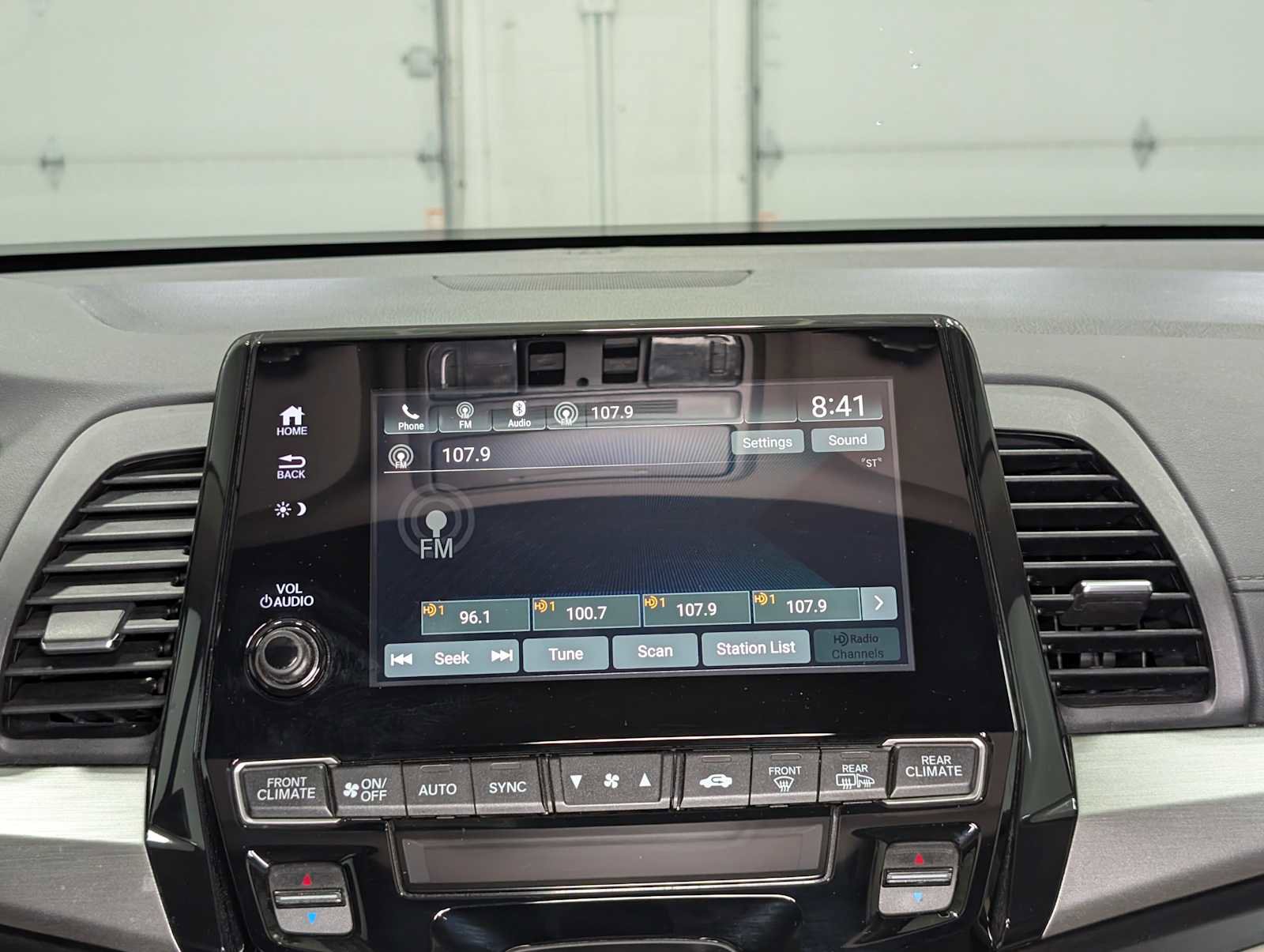 Used 2019 Honda Odyssey EX-L image 19