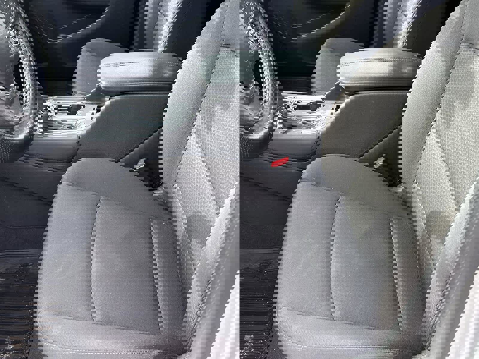 Used 2017 Chevrolet Malibu LT image 13